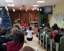 В Україні закриють всі дитячі будинки: куди потраплять діти з інтернатів, подробиці реформи