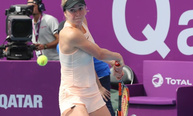 Свитолина в Катаре стартовала с победы над латвийкой Остапенко