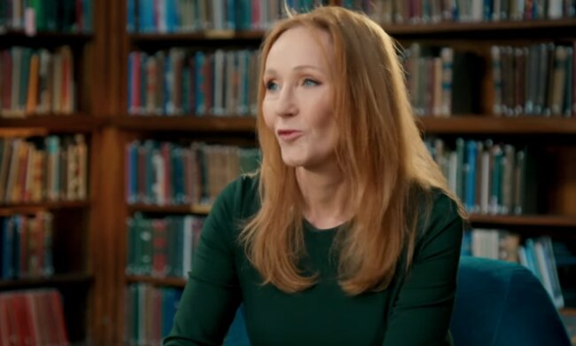 Джоан Роулінг, кадр з інтерв'ю BBC One