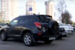У Тернополі орудує нахабний автоманьяк - викрав таксі за три секунди