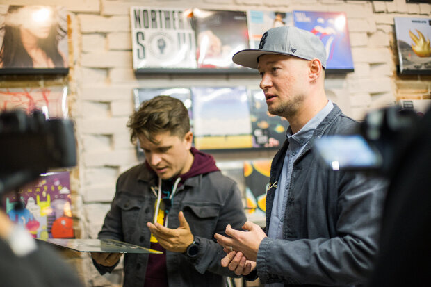 бумбокс биография солиста годы жизни. vIjvd9NRA0Gn1tkJCsv70bqq8cE0evIj6EnLkhhY. бумбокс биография солиста годы жизни фото. бумбокс биография солиста годы жизни-vIjvd9NRA0Gn1tkJCsv70bqq8cE0evIj6EnLkhhY. картинка бумбокс биография солиста годы жизни. картинка vIjvd9NRA0Gn1tkJCsv70bqq8cE0evIj6EnLkhhY. Выясняем, как сейчас выглядит и чем занимается тройка из бэнда, который 10 лет назад штурмовал все российские чарты. бумбокс биография солиста годы жизни. vIjvd9NRA0Gn1tkJCsv70bqq8cE0evIj6EnLkhhY. бумбокс биография солиста годы жизни фото. бумбокс биография солиста годы жизни-vIjvd9NRA0Gn1tkJCsv70bqq8cE0evIj6EnLkhhY. картинка бумбокс биография солиста годы жизни. картинка vIjvd9NRA0Gn1tkJCsv70bqq8cE0evIj6EnLkhhY. Выясняем, как сейчас выглядит и чем занимается тройка из бэнда, который 10 лет назад штурмовал все российские чарты.