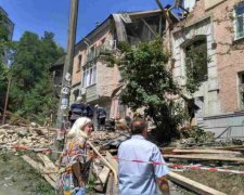 Жители разрушенного столичного дома озвучили свою версию