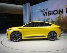 Skoda засвітила "вбивцю Tesla" новенький Vision iV: революція в світі електрокарів