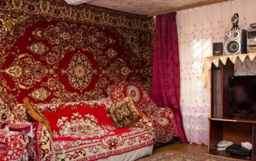 Килим на стіні