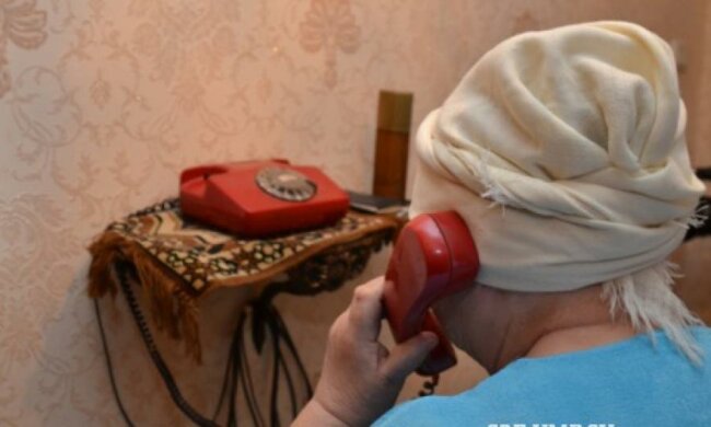 У Тернополі за порятунок сина у пенсіонерки вимагали $3 тисячі (відео)