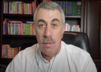 Доктор Комаровський, скрін з відео