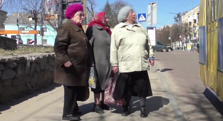 Пенсионеры. Фото: скрин youtube