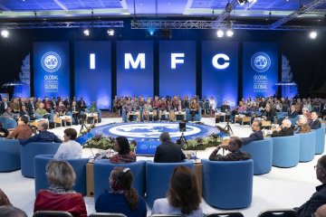 Співробітництво з МВФ відклали: які умови висунули Україні