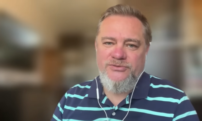 Юрий Николов