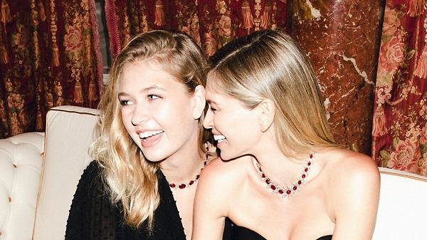 Дочка Віри Брежнєвої похвалилася ідеальним тілом в бікіні: копія мами