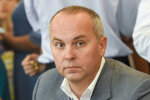 У мережі показали компромат на Шуфрича: зі зброєю в руках позує з убитими, фото