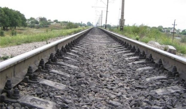 Двоє юнаків загинули під колесами потягу на Вінниччині
