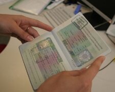 Робоча віза для українців: як отримати і скільки вона коштує