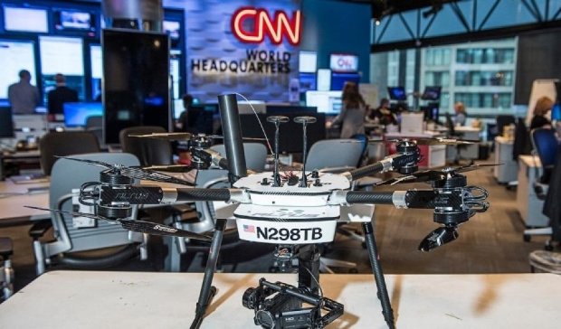 Телеканал CNN замінив репортерів безпілотниками