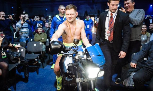 Промоутер розповів, чому Беринчик проведе наступний бій не в Україні
