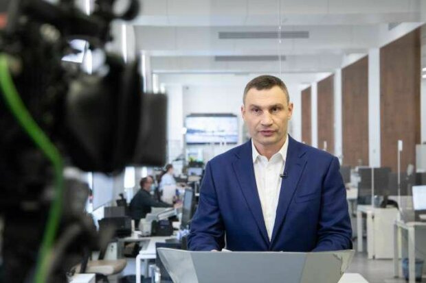 Кличко отправил на карантин десять школ в Киеве