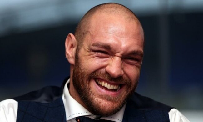 Фьюри назвал Кличко бисексуалом