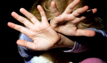 Російська поліція звинуватила соцмережі в суїциді дитини 