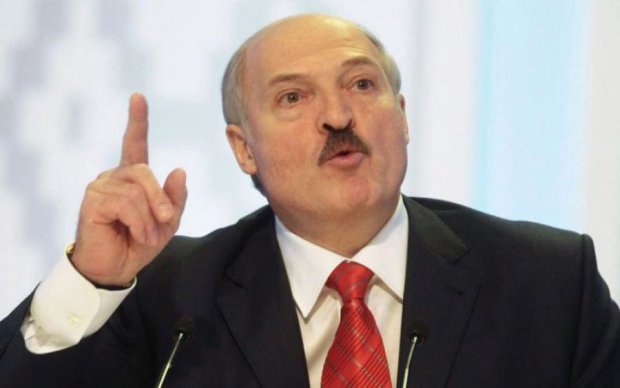 "Недружній крок": у Лукашенка відповіли на вигнання дипломата з Києва