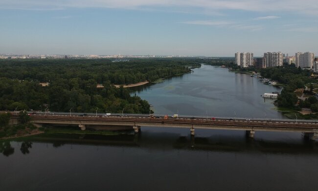 Русановский метромост в Киеве, иллюстративное фото