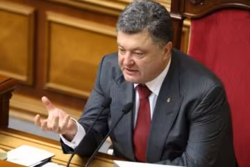 В  Раді вистачить голосів за децентралізацію - Порошенко