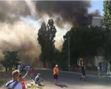 Нервовий чоловік спалив багатоповерхівку після сварки з дружиною - погорільці вибігали, в чому мати народила