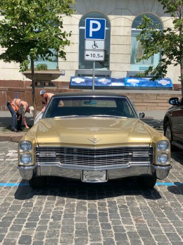 Cadillac de Ville, фото з фейсбук