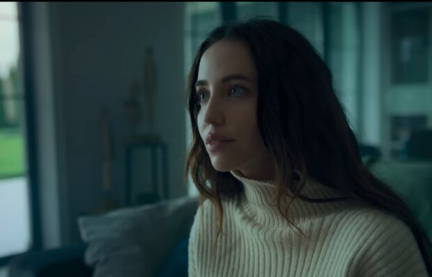 Надя Дорофеева, кадр из клипа на песню "У твоїй душі"