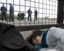 Трамп вирішив змилуватися над частиною біженців