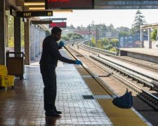 Прибиральник метро заробив чверть мільйона доларів