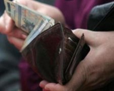 Росіян залишать без зарплат через рік
