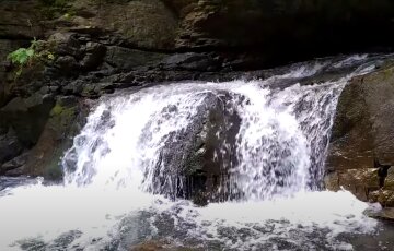 Водоспад, скриншот youtube Львів Депо