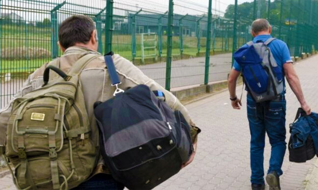 Мільйони заробітчан чимдуж тікають додому: чим не догодили українцям поляки, чехи, німці та інші