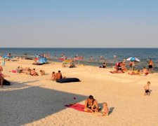 Ядовитые монстры выгнали туристов с Азовского моря