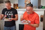 Ектор Хіменес-Браво розповів, як готувати борщ, скріншот з відео