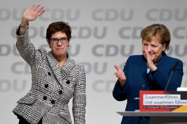 Спадкоємиця Меркель відмовилася боротися за пост канцлера Німеччини