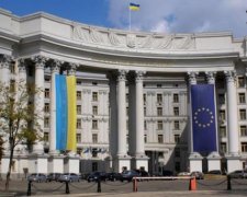 Кто выступил против визового режима с Россией