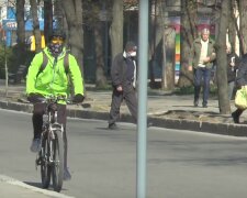 велосипедист, скріншот з відео