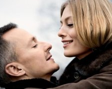 Каких партнеров выбирают состоятельные женщины и мужчины