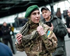 Киллерам на заметку: Окуева обзавелась новым пистолетом