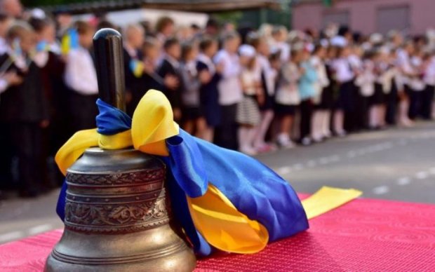 Мовний скандал: Україна прогнулася під європейців