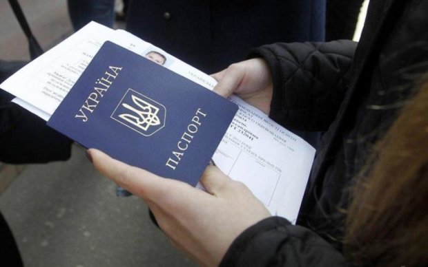 Дефіцит біометрики: як прискорено отримати паспорт