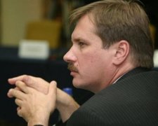 У війні олігархів переможе Гройсман