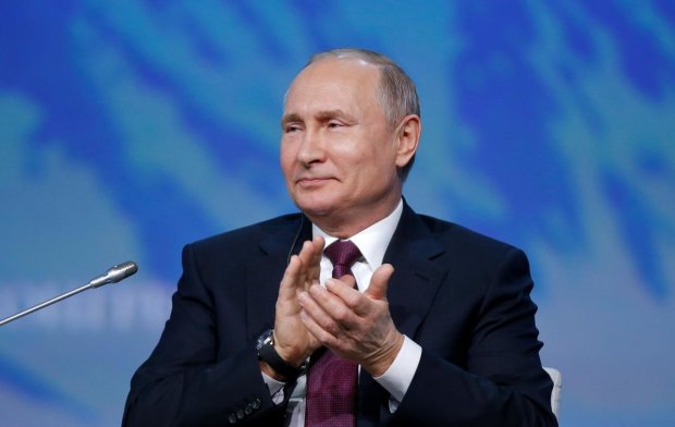 Відібрав Крим законно: заява екс-канцлера Німеччини шокувала світ - "друг Путіна"