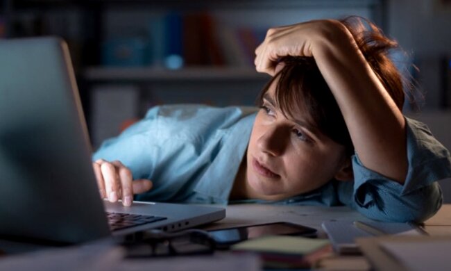 Работа с компьютером, скриншот: Youtube