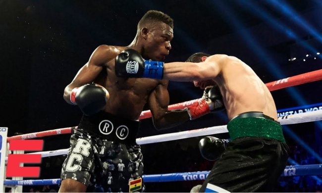 Потужний африканець нокаутував росіянина і готовий битися з Ломаченком: відео