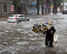 Погода на червень: українцям загрожує біблійний потоп