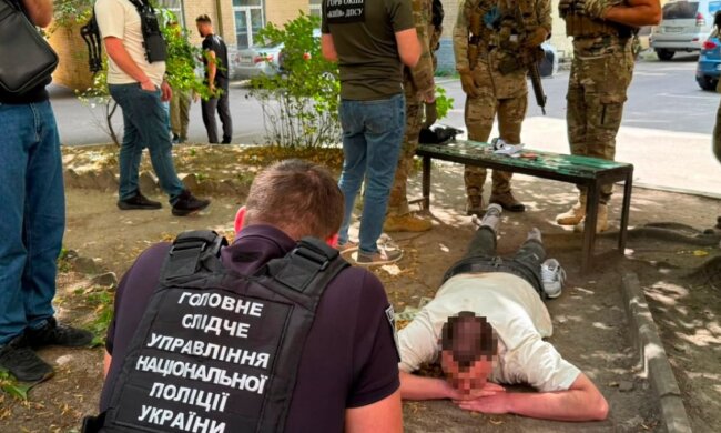 Схема вывоза мужчин за границу в Киеве: задержание фигуранта