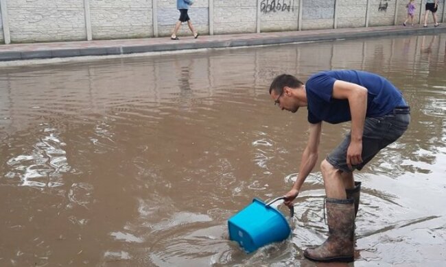 Коблево уходит под воду: украинский курорт повторил судьбу Сочи и оккупированного Крыма