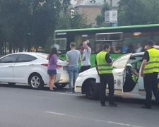 Авто популярного такси снова попало в ДТП, есть пострадавшие